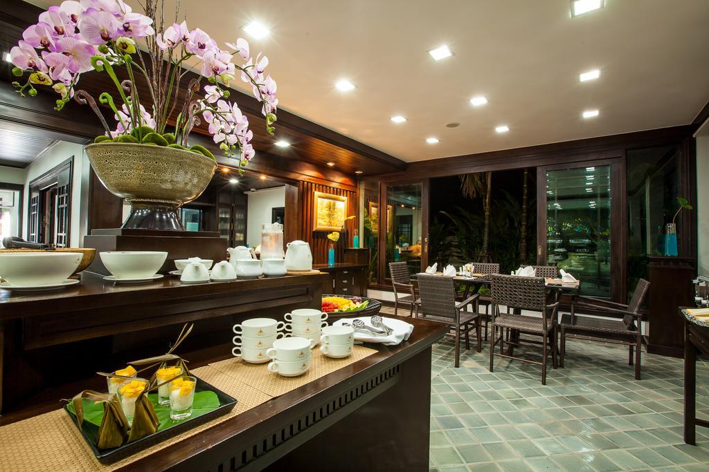 Huernnana Boutique Hotel Phrae Exterior foto