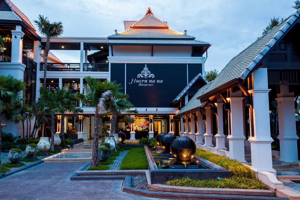 Huernnana Boutique Hotel Phrae Exterior foto